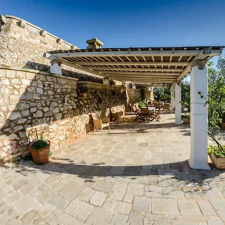 Trulli Altomare أليستي