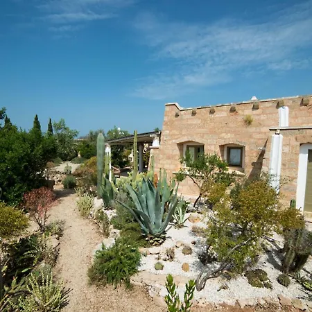 Trulli Altomare Villa *